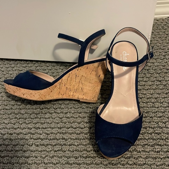 Charles David 7.5 cork wedge heels with ankle strap. Dark blue. - Picture 2 of 4